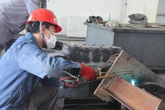 張小川加工設備（周蓓蓓 攝）